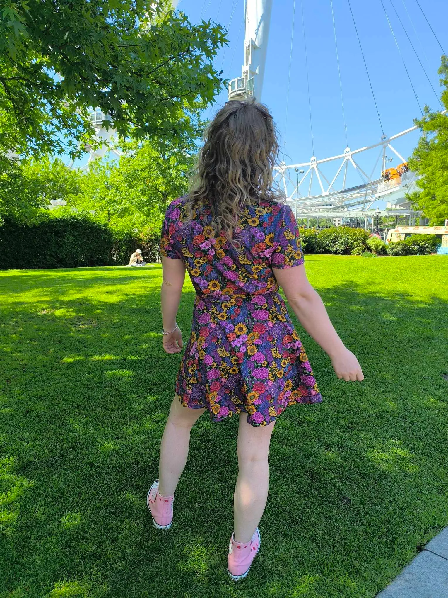 1.4m Piece Flower Medley Jersey Fabric - Image 4