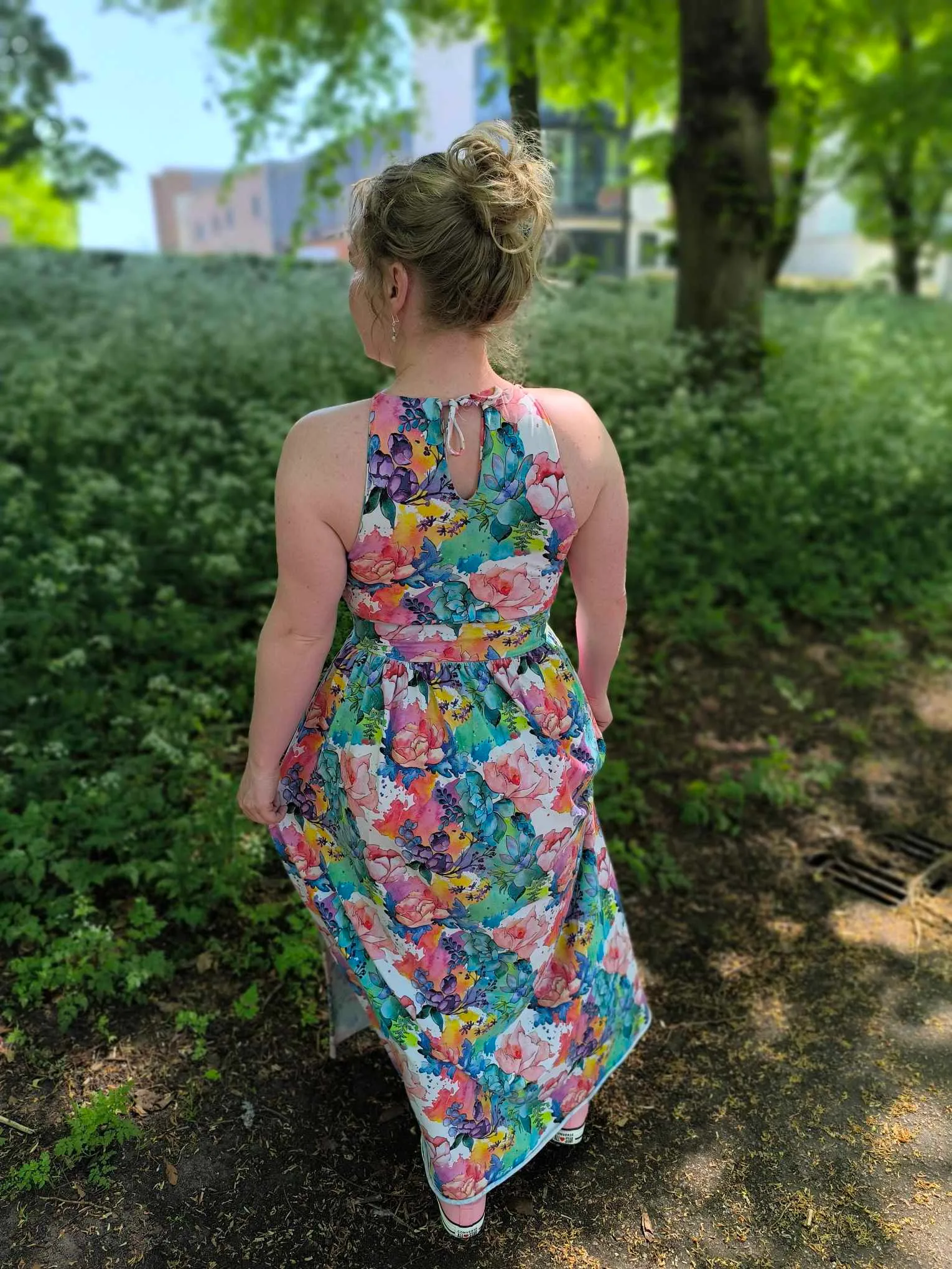 Watercolour Floral Blooms Jersey Fabric £16.50pm 9 Watercolour Floral Blooms Jersey Fabric £16.50pm - Image 6